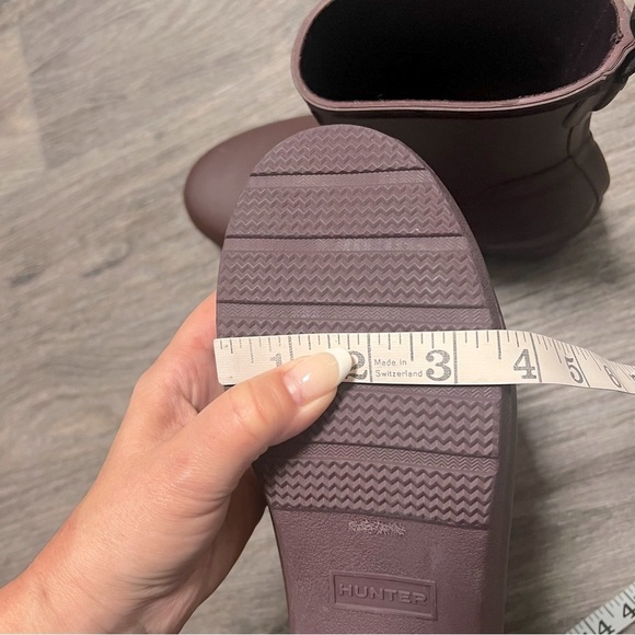 HUNTER Original Refined Low Heel Ankle Matte Rainboot in Oxblood, size 7US - Picture 16 of 16